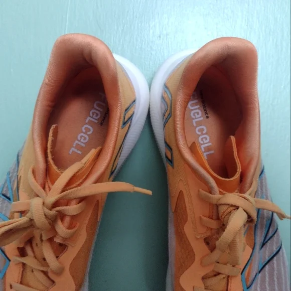 New Balance Men's FuelCell Rebel v2 - Picture 7 of 11